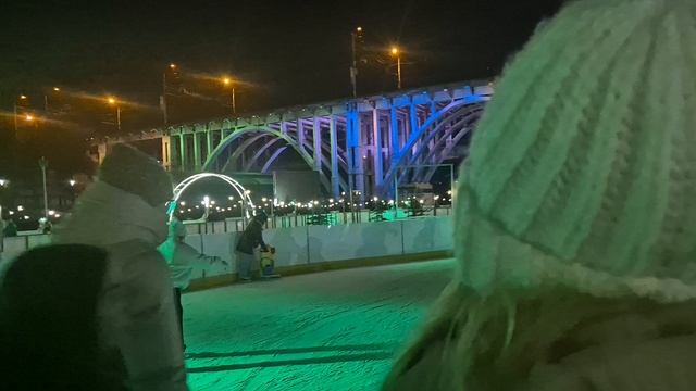 "Закружился снег шальной" - Елена Суровцева смотреть онлайн