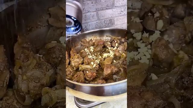 Куриная печень в смeтанном соусе смотреть онлайн