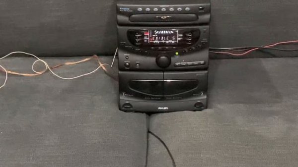 Philips FW650c İncredible Surround Sound mini hi fi system