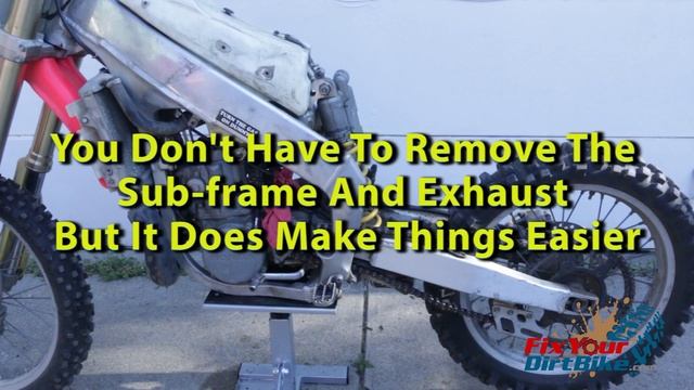 How To Remove The Your Rear Shock On Your 97-01 Honda CR250 | FYDB смотреть онлайн