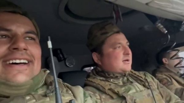 В разведку с песней... наш брат Золотой#цыгане #сво #своихнебросаем