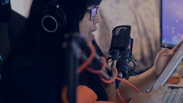 Stay- Lisa Loeb (Acoustic Cover)