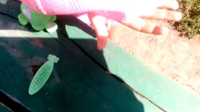 Кузнечик Кузя на улице смотреть онлайн