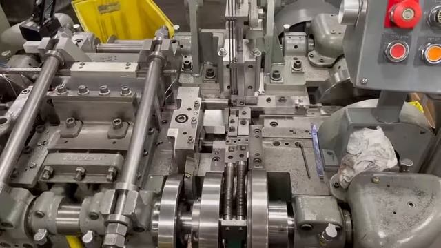 stainless steel coil spring смотреть онлайн