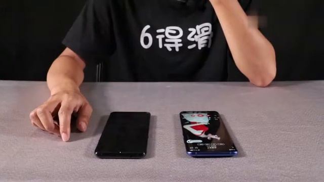 IQOO音质VS中兴天机AXON 10 Pro，单扬声器VS双扬声器 смотреть онлайн