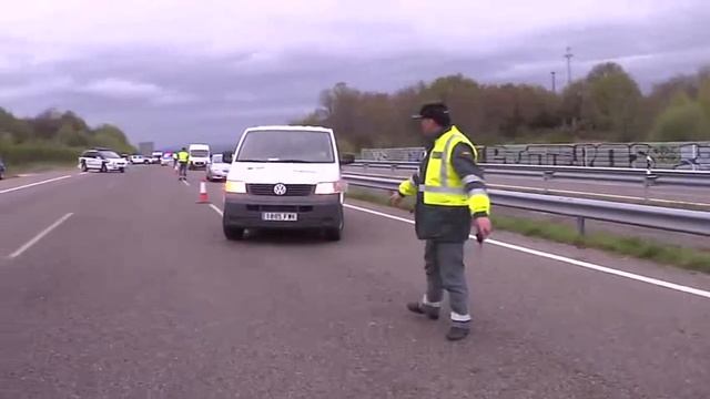 Cambio de Rasante Un día en el Destacamento de Ourense смотреть онлайн