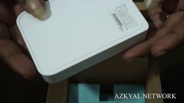 UNBOXING HUB TPLINK 5 PORT 10/100 смотреть онлайн