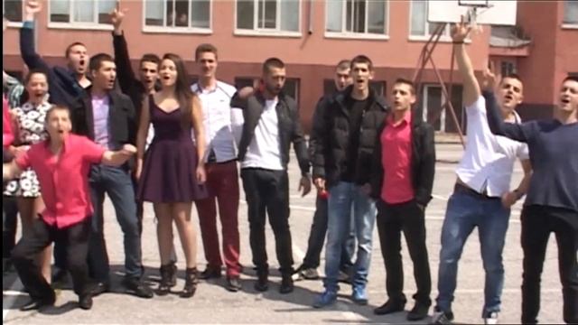 Професионална гимназия по строителство и геодезия...Бал..Фото Парков смотреть онлайн