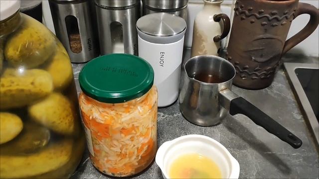 Обед из простых продуктов. Картофель в мундире и суп без мяса. смотреть онлайн