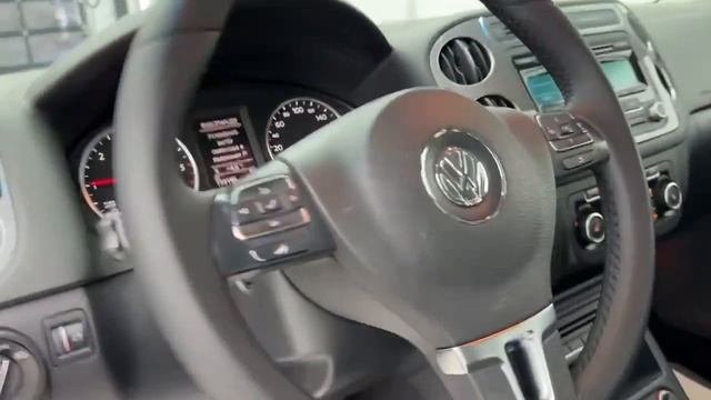 Volkswagen Tiguan , 2014 года в продаже! смотреть онлайн
