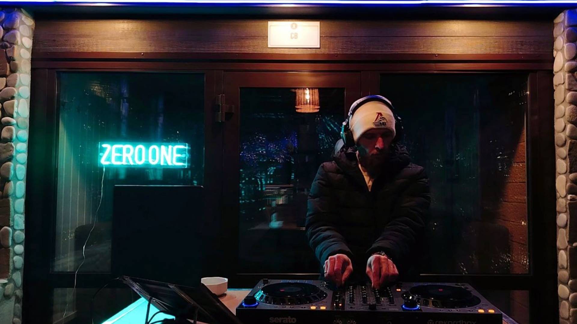 ZERO ONE - Winter Mood