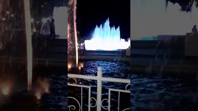 Светомузыкальный фонтан г Семей микрорайоне Карагайлы смотреть онлайн