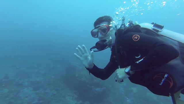 Scuba diving with Manta Rays - Bali - September 2015 смотреть онлайн