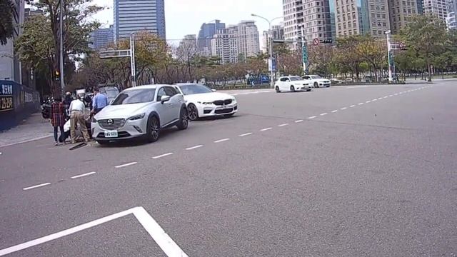 車禍 撞車了 2022/03/04 смотреть онлайн