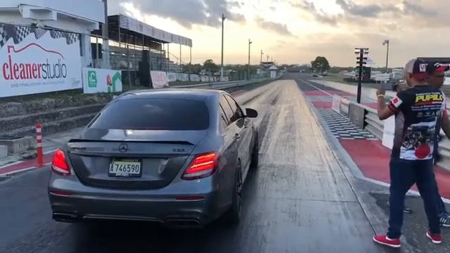 World faster MB E63S 10.17 @ 140.2 millas 1.63 60’ смотреть онлайн