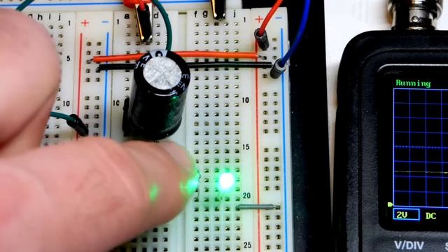 Simplified capacitor charge pump voltage doubler demonstration circuit with LED DIY electronics смотреть онлайн