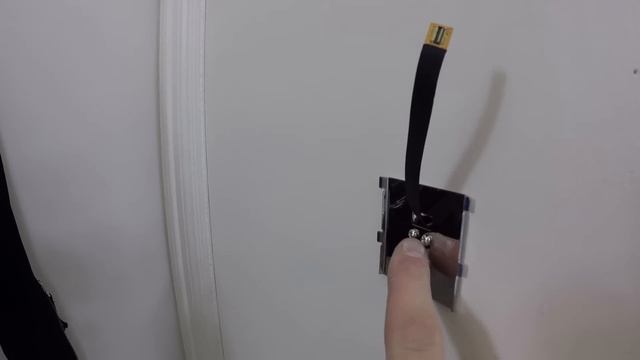 Installing a Digital Door Viewer - An Electricians Day in London | Thomas Nagy смотреть онлайн