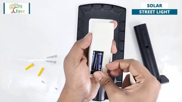 Epyz 20W Solar Street Light | Manual