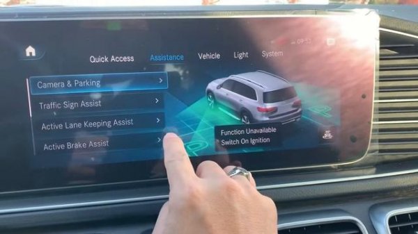 How to adjust the time in Mercedes-Benz MBUX system