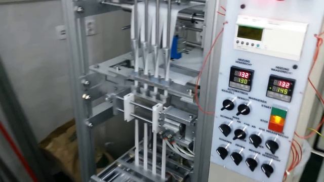 Pakuvanje seker vo stapce - Sugar stick packing machine смотреть онлайн