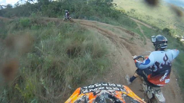 Helmet cam 3 GoPros na Pit bike смотреть онлайн