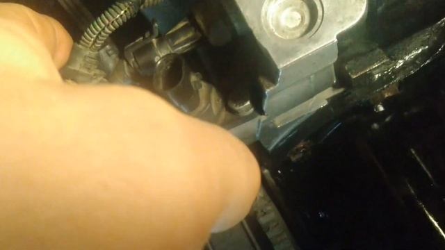 Замена датчика коленвала на двигателе Фиат смотреть онлайн