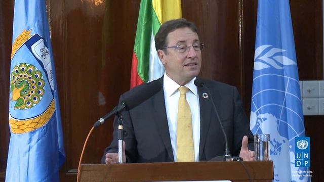 UNDP Administrator, Achim Steiner's Lecture at the University of Yangon смотреть онлайн
