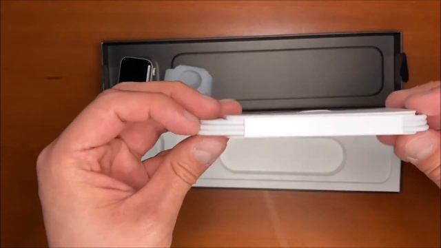 Unboxing Apple Watch SE 40 mm Vapor Green Nike Edition 2020 смотреть онлайн