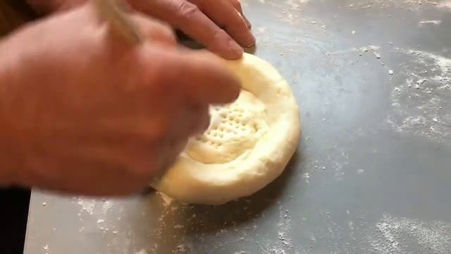 Uzbekiška SAMSA, lepioškės ir kepenų šašlykas смотреть онлайн