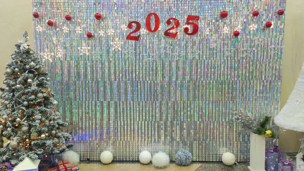 Новый год 2025