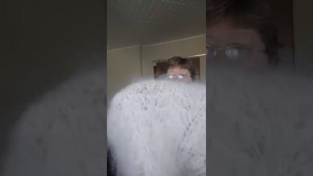 Скидка!!Толстая пуховая косынка 150 см 4000р смотреть онлайн