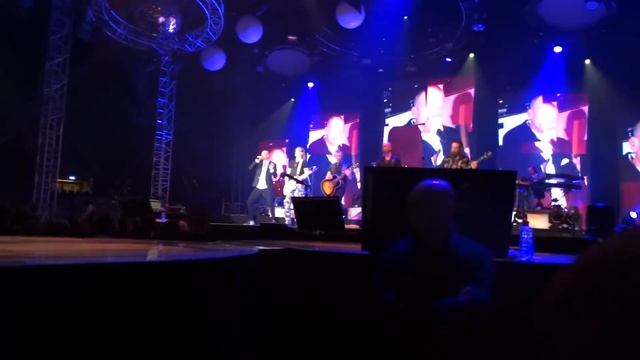 Biagio Antonacci - "Quanto Tempo ancora" - Palawhirpool Varese - 17 dicembre 2014 смотреть онлайн
