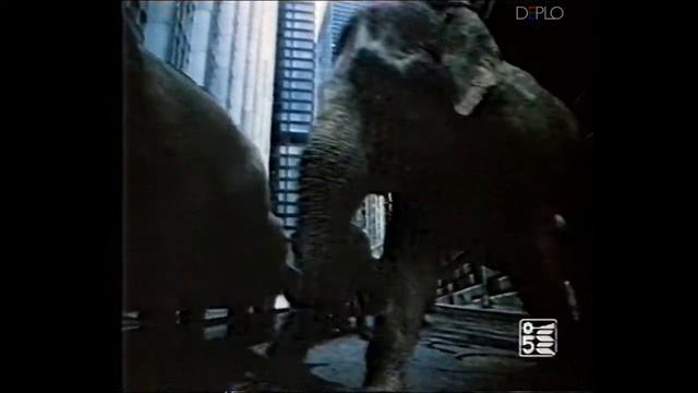 Spot Floppy Disk Elephant Memory Systems - King Mec 1986 смотреть онлайн