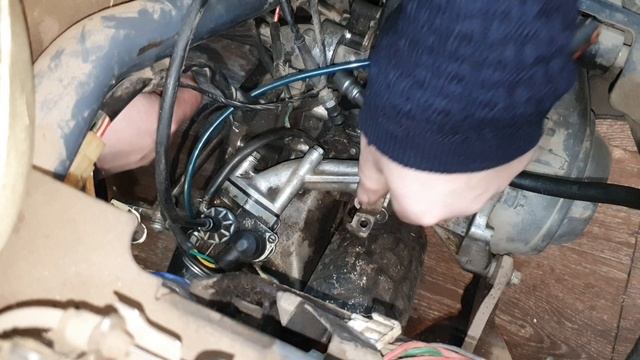 Honda dio af 34 маслонасос не держит масло попадает в картер смотреть онлайн