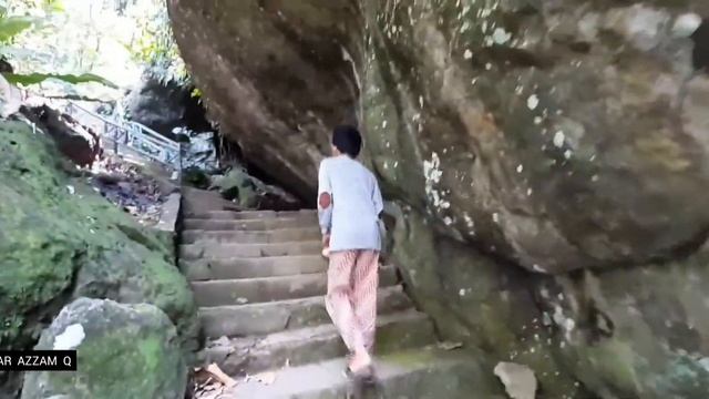 MELIHAT KOTA PADANG DARI PUNCAK GUNUNG PADANG YANG MENJADI OBJEK WISATA смотреть онлайн