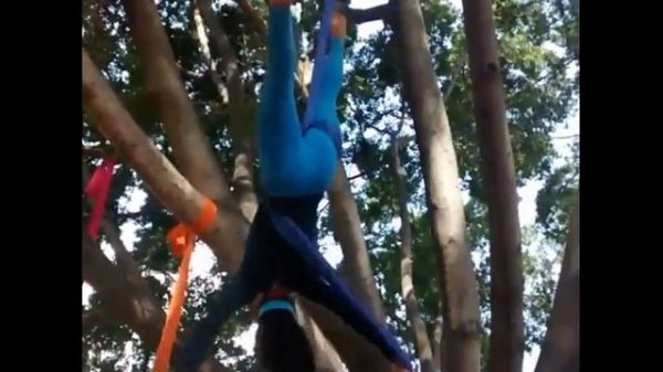 Alejandra Lara ("Azul") - Aerial Acrobatics - /r/WMMA