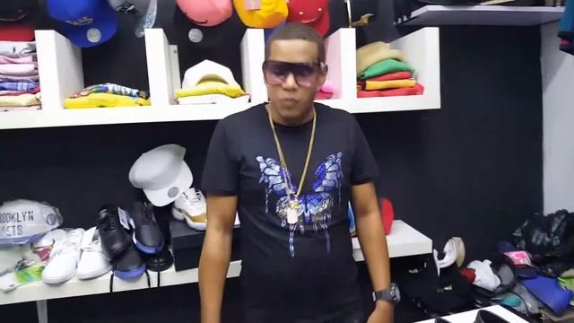 EL FASHIONISTA URBANOCLOSET HABLA DE GUCCIO GUCCI смотреть онлайн