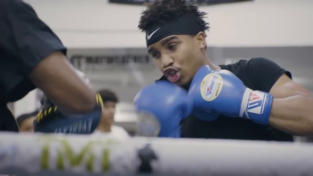 Floyd Mayweather training Devin Haney смотреть онлайн