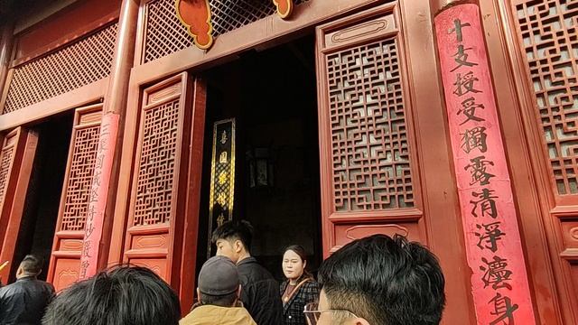 На вершине храма Шаолинь