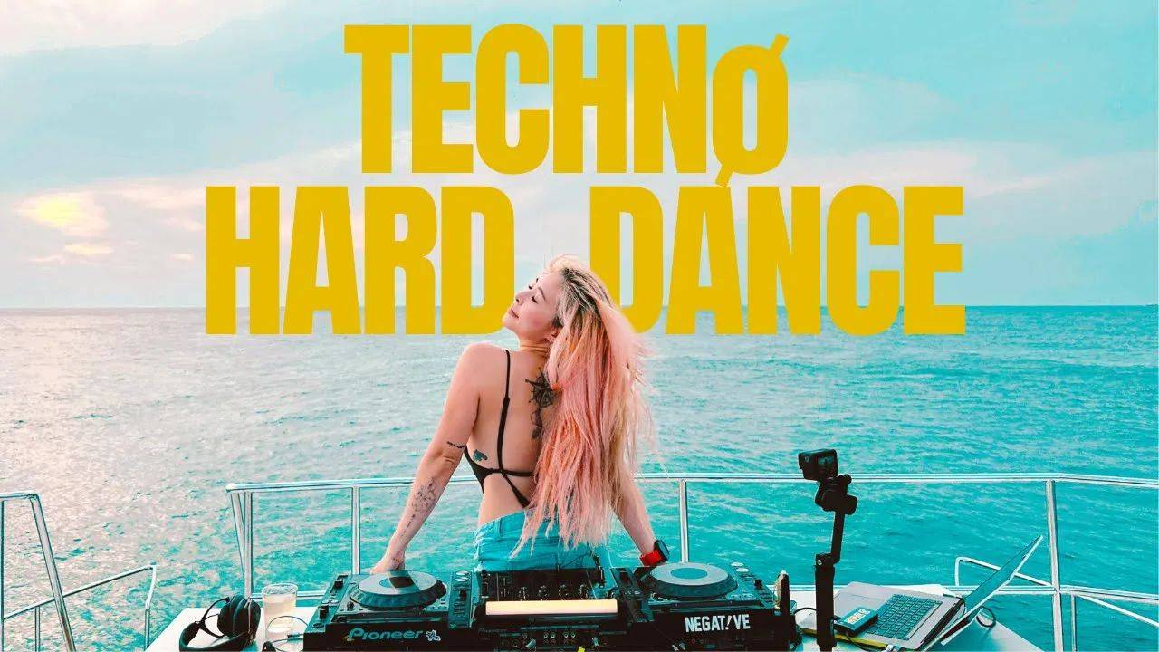 Alexis Grace - BASS CITY RADIO SHOW 4 ｜ TECHNO , HARD DANCE