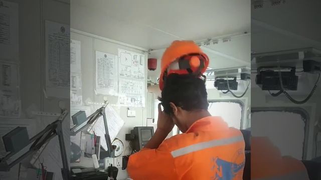 How tug boat work!!! A day in a tug boat!!! Life in a tug boat!!! смотреть онлайн