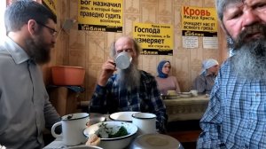 Душевные беседы за столом.