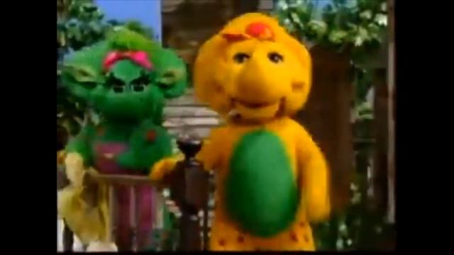 The Barney Theme Song But Every Time Barney Is Showed It’s Vectors Face