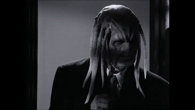 Crusade - Babylon 5 - S01E12 Visitors From Down the Street - Review смотреть онлайн