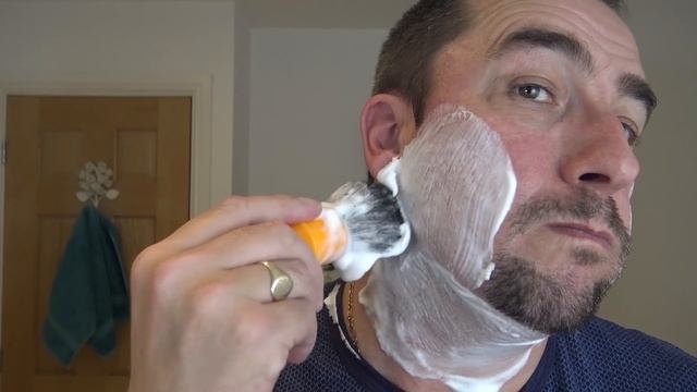 RazoRock ECO SE Razor | Muhle Aloe Vera Shaving Soap