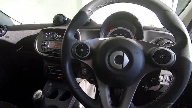 SMART FORFOUR 1.0 PASSION (s/s) MANUAL PETROL смотреть онлайн