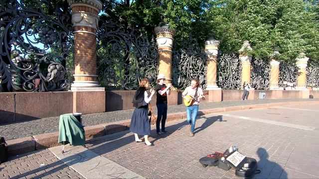 Фолк рядом со Спасом на Крови folk music Saint Petersburg смотреть онлайн