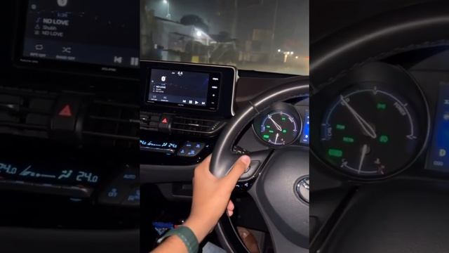 Toyota CHR смотреть онлайн