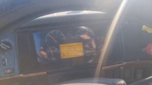 Впервые покупка ВОЛЬВО.с средней крышей. Продавец минус 250 тыс. заезд  на гору минус 50 км/ч.