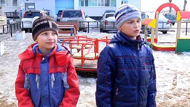 Дети священника стали телезвездами